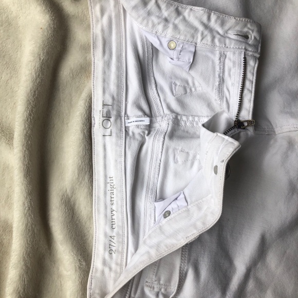 ✨ Loft Ripped Jeans ✨ - Picture 3 of 5